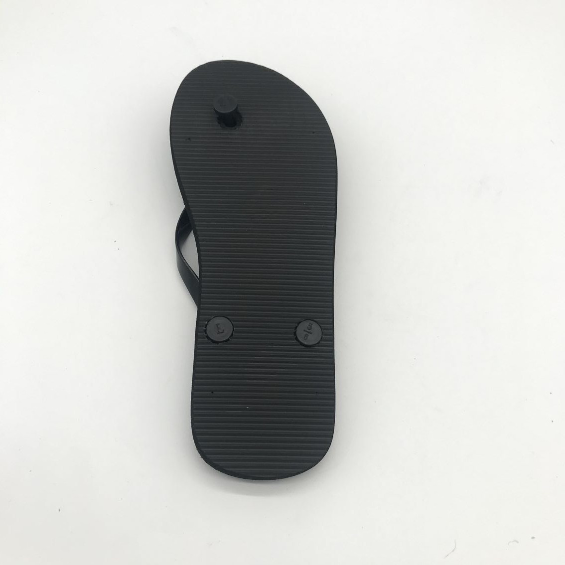 Новые стильные женские домашние вьетнамки на пляже