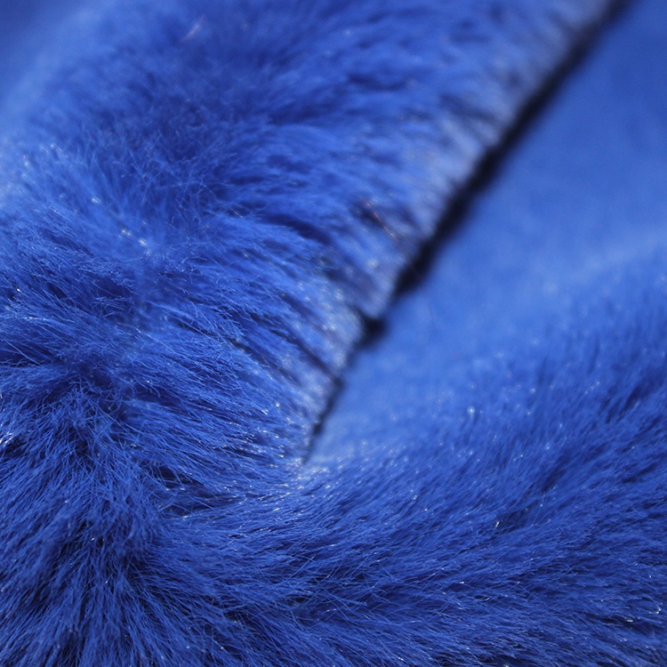 Утилизация устойчивого искусственного кроличьего меха