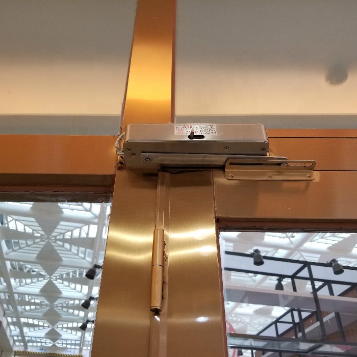 Входная основная стеклянная дверь из нержавеющей стали золотого цвета для супермаркета