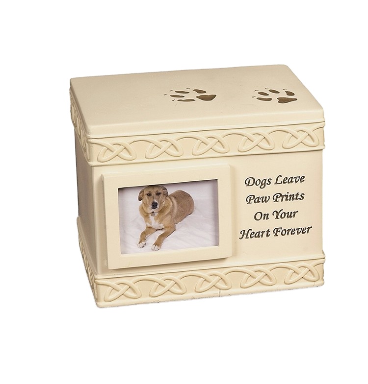 Пользовательские Мемориал статуя смолы материал различных ПЭТ urn