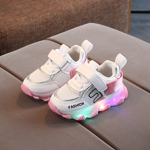 baby shoe with light and sound