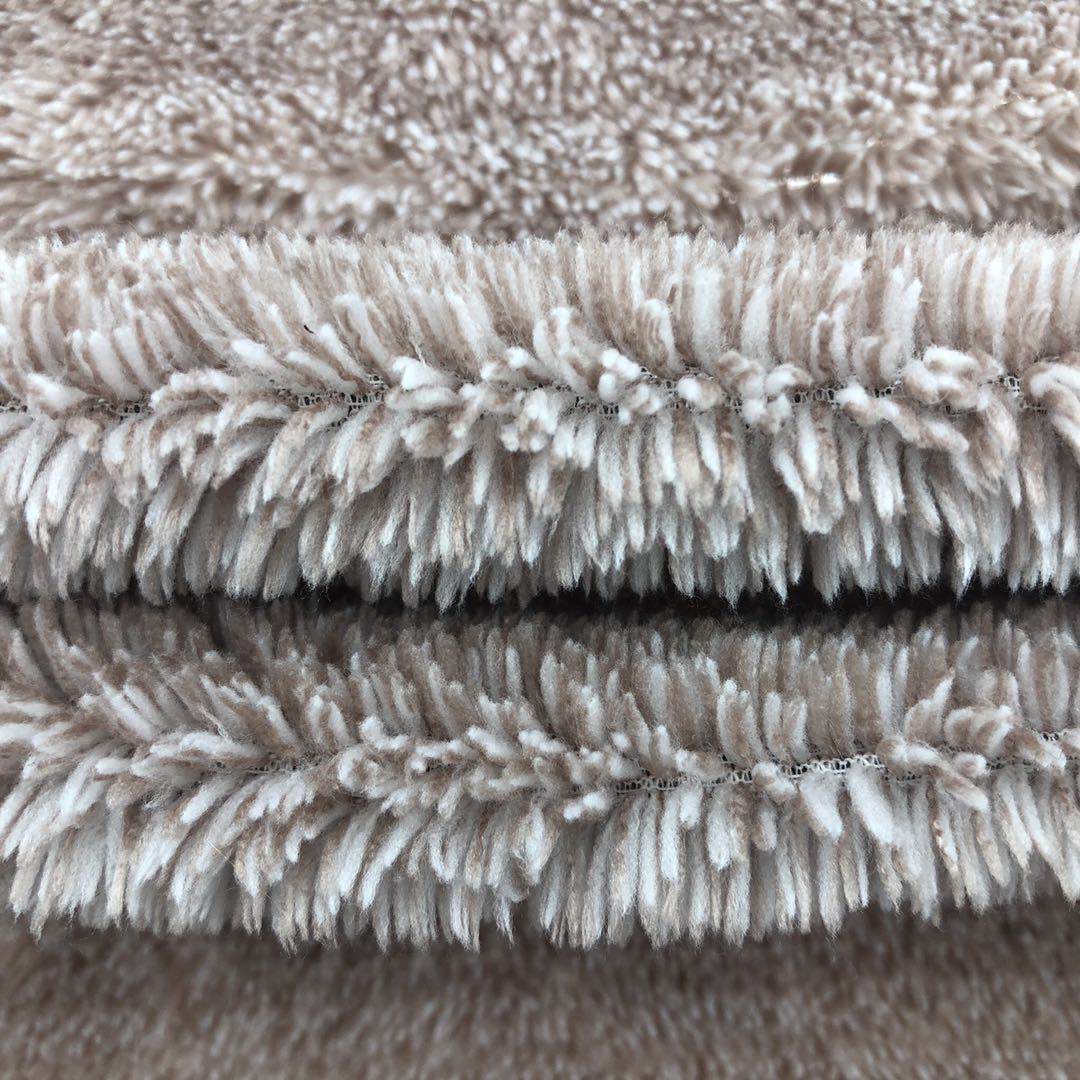 Wholesale 100% polyester cationic dyed knitted sherpa fleece fabric