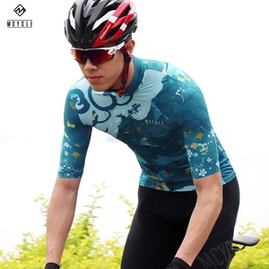 recycled cycling clothing