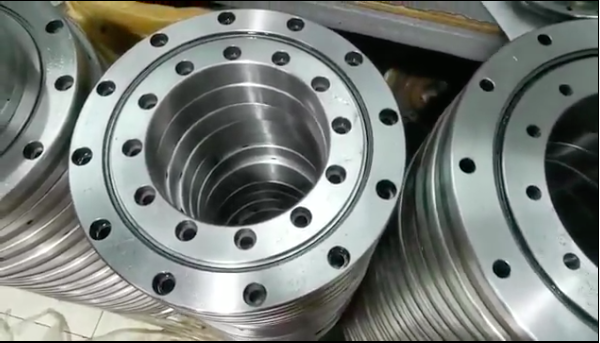 齿轮箱交叉圆柱滚子轴承