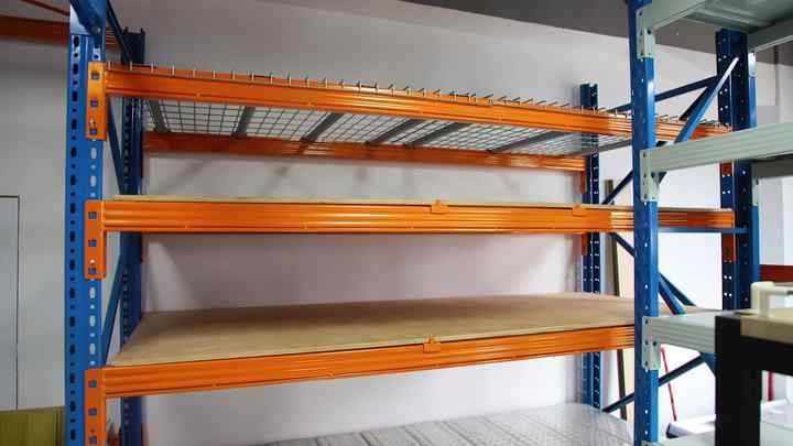 Factory Direct 4-Layer Heavy Duty Boltless Adjustable Warehouse Rack ...