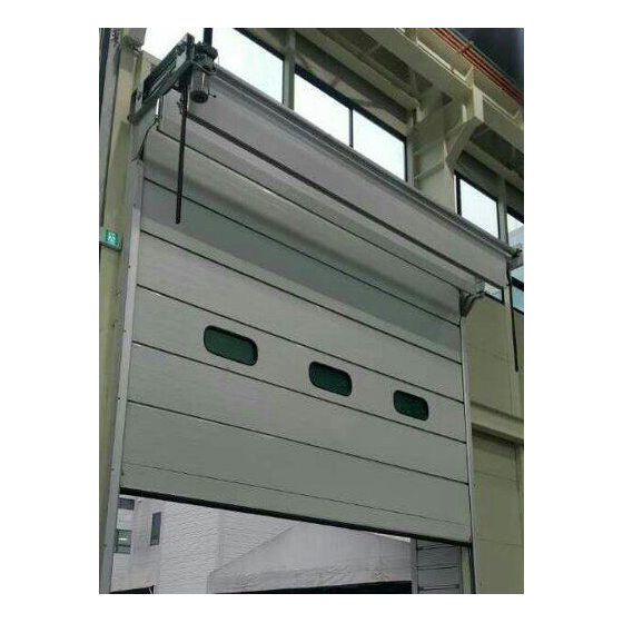 Kualitas Tinggi Otomatis Baja Sectional Susun Pintu untuk Pabrik dan Rumah Garasi