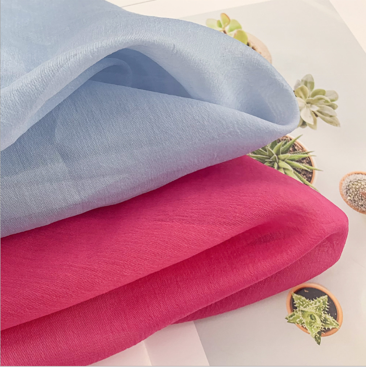 Дешевая прозрачная ткань органзы из полиэстера для свадебного украшения