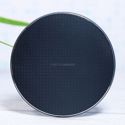 2021 New design metal alloy 10w fast charging wireless charger for UUTEK K8