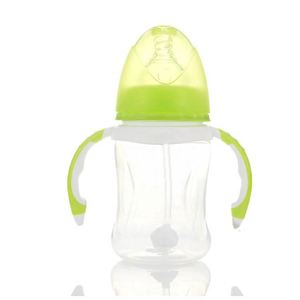 comotomo bottles baby bunting