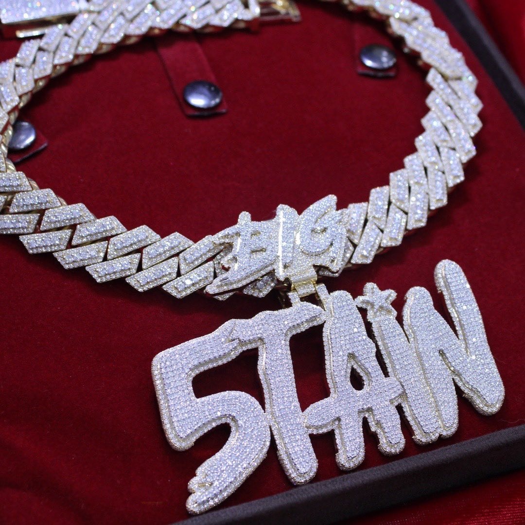 Personalized Name Pendant Solid Yellow Gold Moissanite Projection Nameplate Pendant Gift for Women Necklace