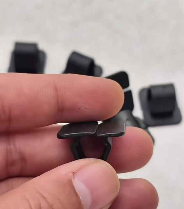 Automotive Parts Car Hood Bonnet Insulation Rivet Retainer Auto ...