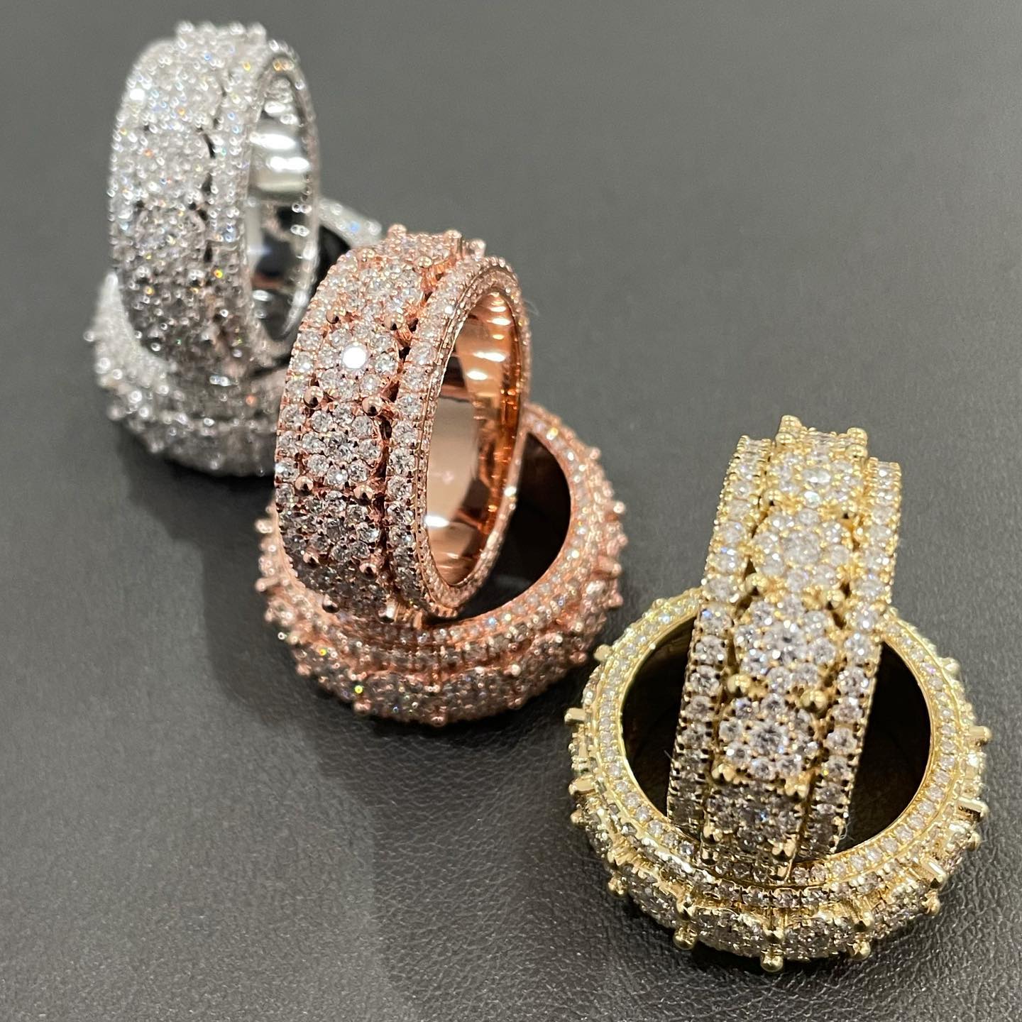 AAA Gems Full Iced Design Prong Sets Mens Iced Out White Gold Moissanite Diamond Ring with GRA