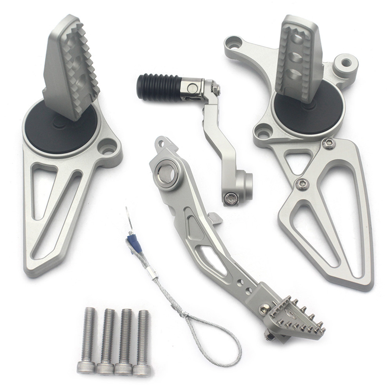 Footpegs Black Blue and Sliver 1 Pair of Aluminum Universal Motorcycle Passenger Rear Foot Pedals with 8mm Hole. Color : Silver Footpegs Black Blue and Sliver 1 Pair of Aluminum Universal Motorcycle Passenger Rear Foot Pedals with 8mm Hole. Color : Silver