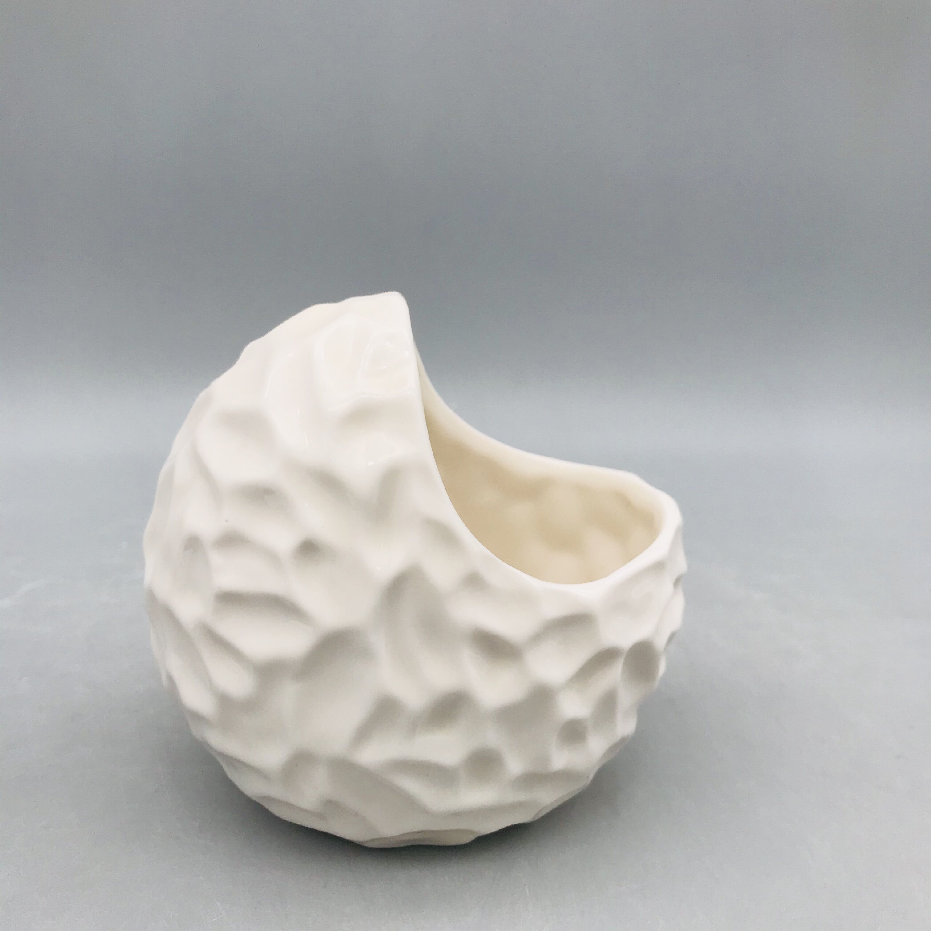 Оригинальный дизайн неправильной формы белый фарфоровый горшок для кухни