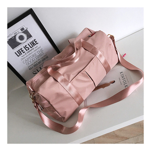 New fashion Large Capacity Easy Carry Dry and Wet Separation Sports Gym Bag with Shoes Compartment