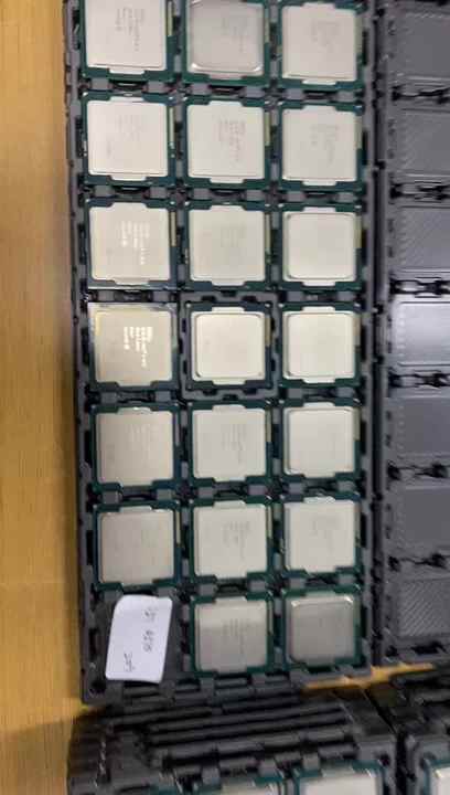 New and Original for Intel Processor I7 6700 7700 8700 9700K I3