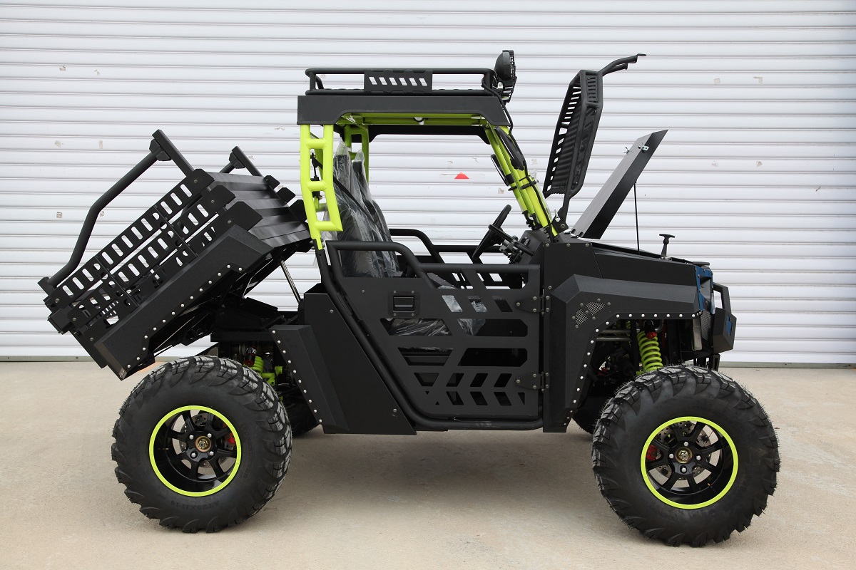 月个月月座赛车 1000cc utv 越野车的农场