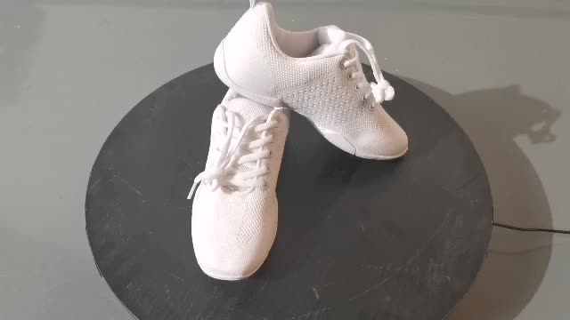 Shop Customizable Cheerleading Shoes from Reliable Chinese Factory