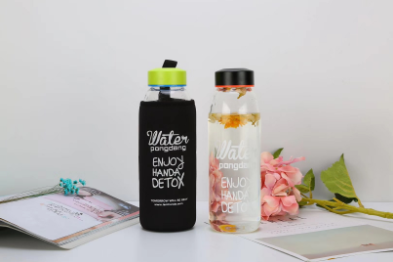 Amazon Hot Sale High Capacity 600ml 1000ml Fruit Tea Cup Pongdang Borosilicate Glass Water Bottle