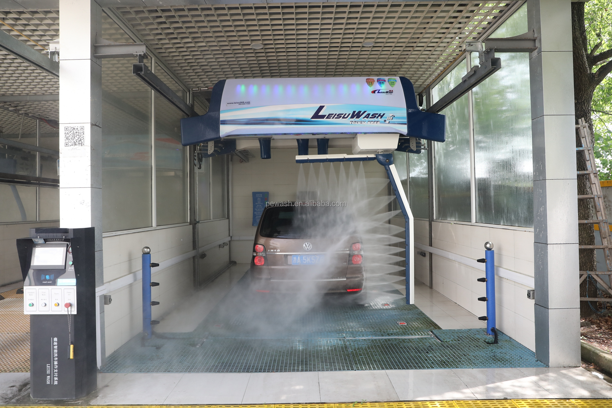 360 非接触式洗车机器人非接触式洗车