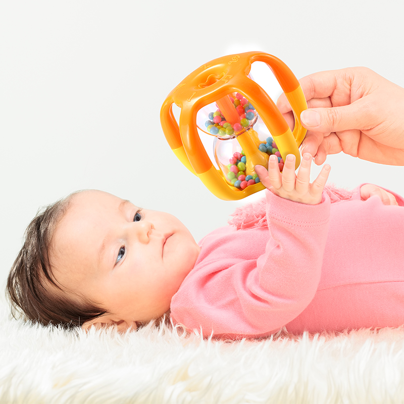Погремушки OEM игрушка безопасная модная детская пластиковая умная музыкальная Интерактивная погремушка мяч детские игрушки
