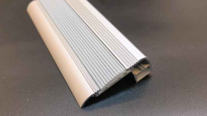 SDW070 6ft 8ft Stair Nosing Led Channel with Anti slip Stair Ledge ...