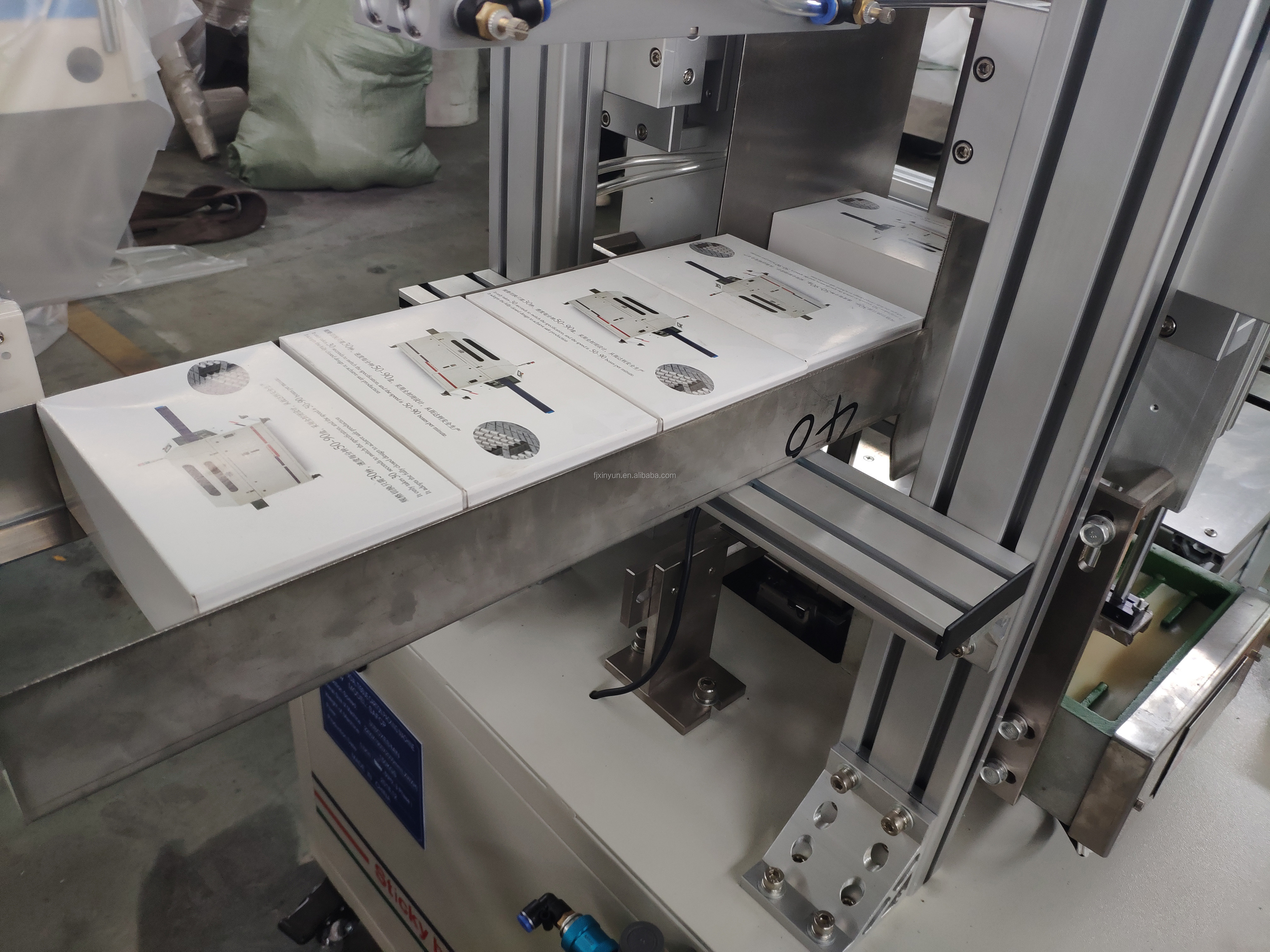 半自动面巾纸纸盒包装盒包装机: - buy facial tissue packing
