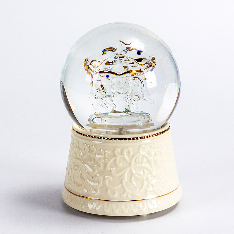 Бесплатная доставка 100 мм керамический снег глобусы музыкальная шкатулка водный Глобус карусель музыкальная шкатулка