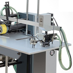 Combined 150m/Min 200gsm Paper Folding Machine With Sound Barrier