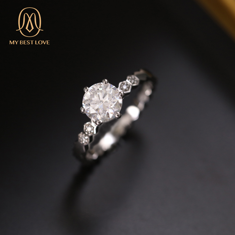 Classic Design Jewelry White Gold Plated 1ct DE Color Moissanite Stone 925 Silver Moissanite Ring