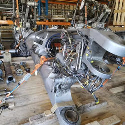 A330 landing gear  aircraft part  aviation  serviceable  SV