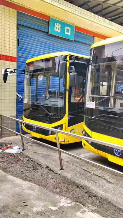 右ドライブシティバス奇術高級電気ダブルデッカーコーチバス高級ダブル