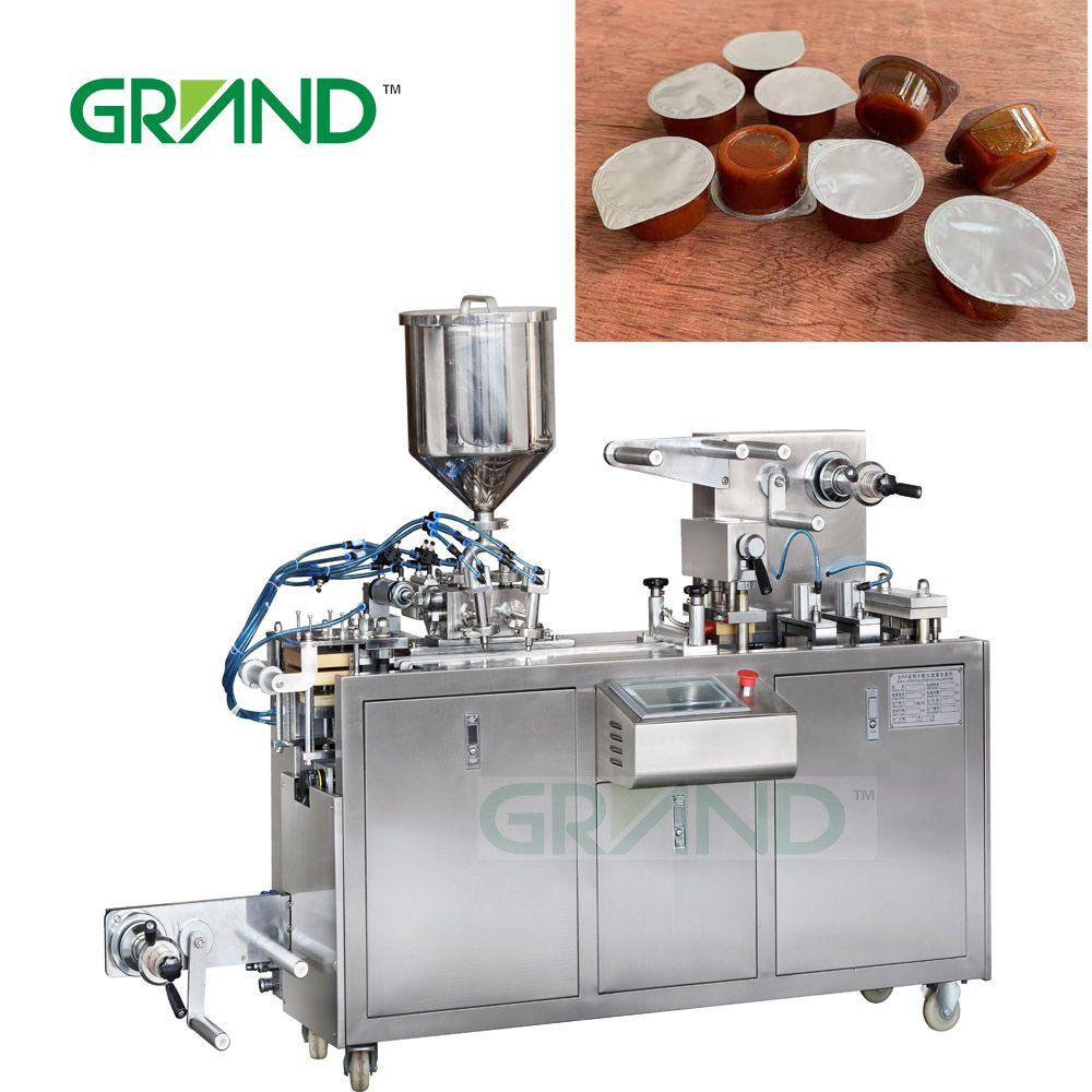 Автоматическая упаковочная машина для розлива томатного соуса в блистере