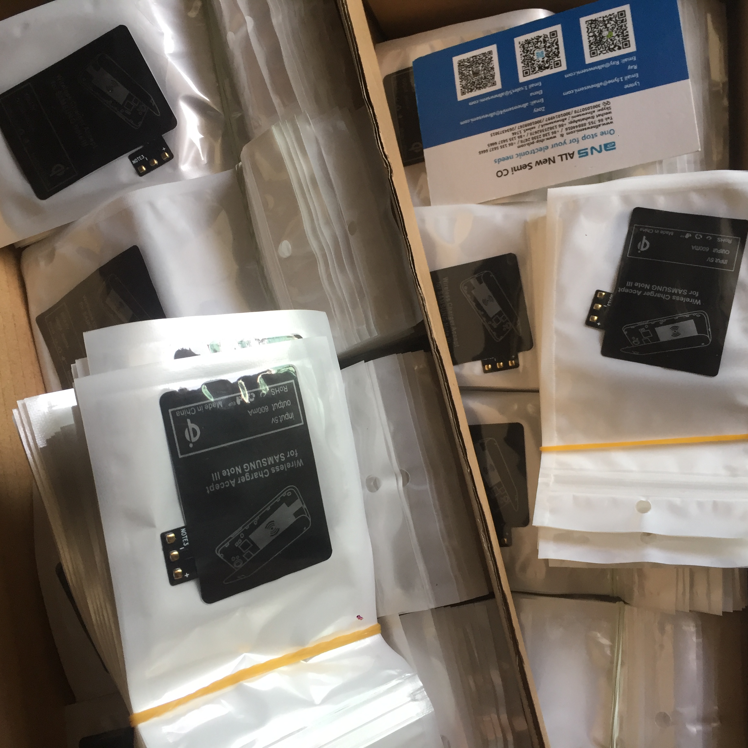 Wholesale Qi receiver with built-in wireless receiver receiving coil for Samsung  S3