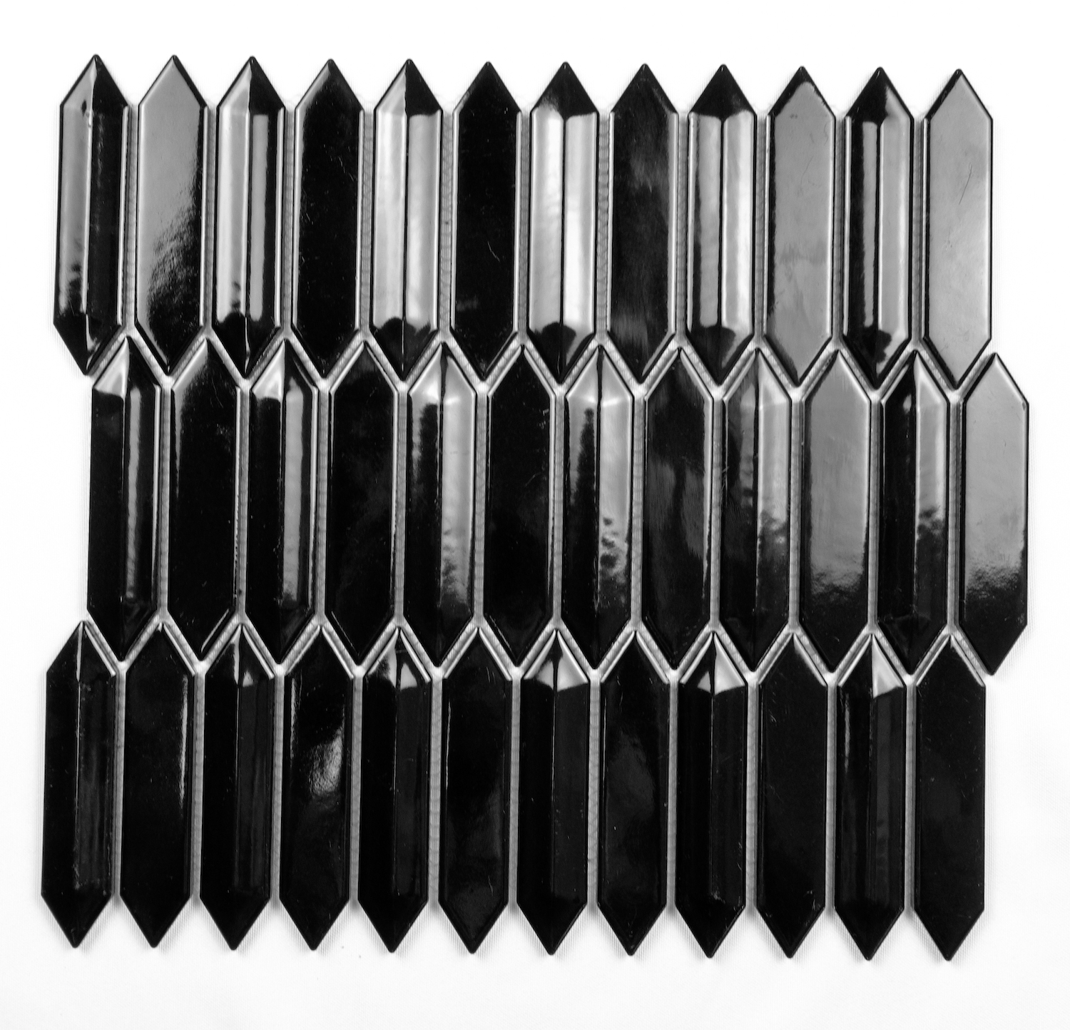 Black 3D Glossy Arrow Mosaic Tiles Home Mosaic Wall Tiles Decorative 3D Tiles