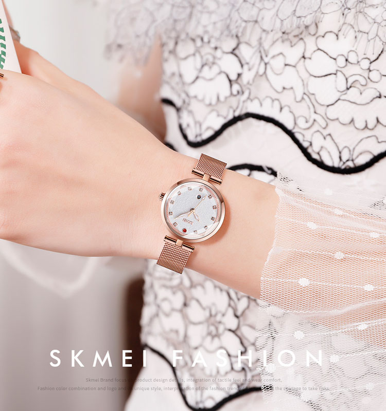 Luxury 2020 SKMEI 9215 Stainless Steel Women Watches 30M Waterproof Quartz Watch for Ladies
