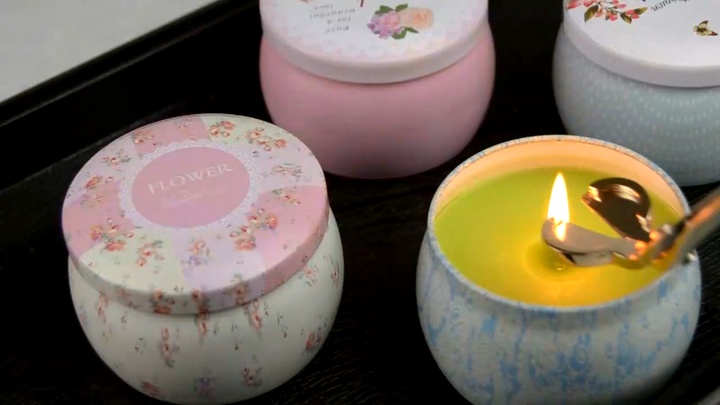ジャスミンの香りのソイワックスギフト缶アロマセラピーキャンドル卸売