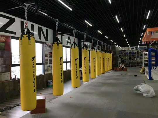 沙袋拳击站起来男子拳击装备重型mma袋武术用品