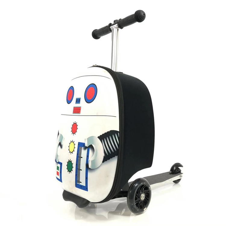 Детский самокат в ручную кладь. Чемодан мопед детский. Scooter suitcase чемодан. Чемодан-самокат детский. Чемодан самокат для 7 лет.