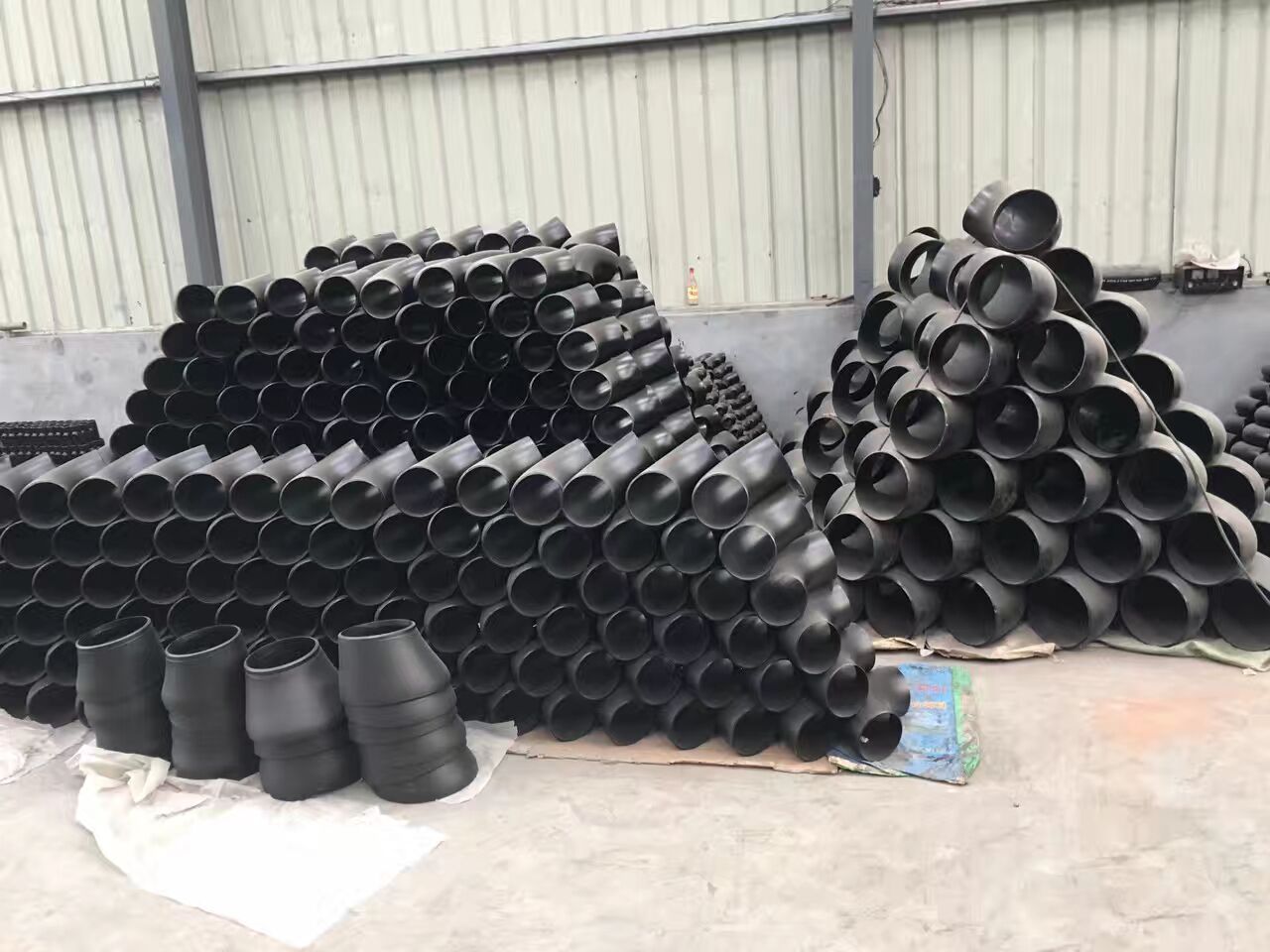 90 Degree Elbow Stainless Steel Pipe Fittings Double Internal Threaded Tube Connector