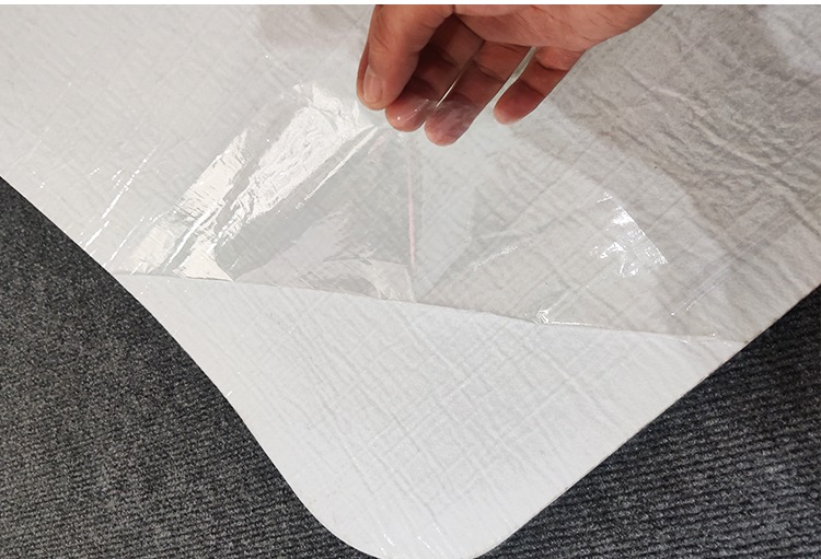 Amazon Hot Sales Living Room Water-repellent Finish Anti Slip Function Office Desk Chair Mat(图3)