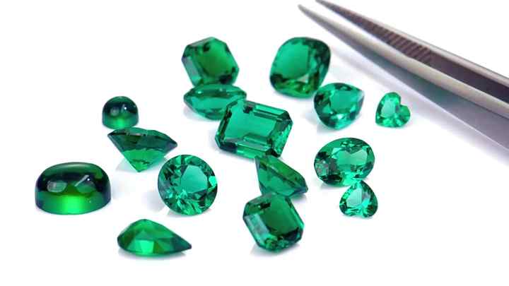 Lab Grown Emerald Gemstone Beads Emerald Price Per Carat OEM