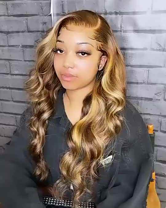 210% Density Perruque Lace Frontal Body Wave Wigs Human Hair  display picture 3