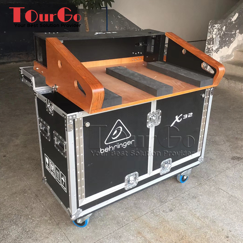 TourGo Flight Road Flip Case for Behringer X32 Mixer Console with Doghouse