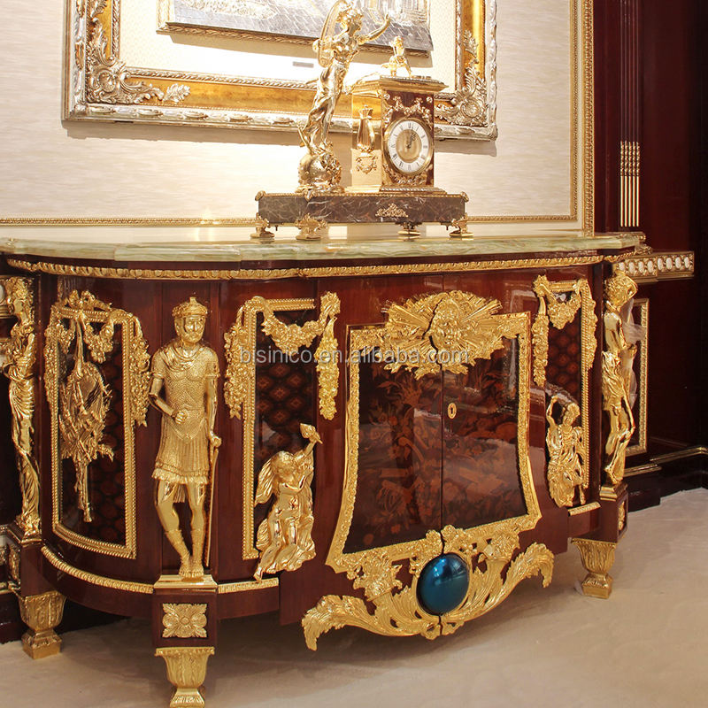 豪華なフランスの古典様式、ルイ15世様式、金箔仕上げのブロンズ製