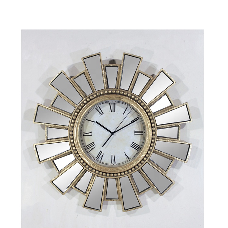 Potato clock. Часы настенные с зеркальными вставками. купить часы с зеркальными вставками. potato clock in west africa. potatoe clocks west africa.