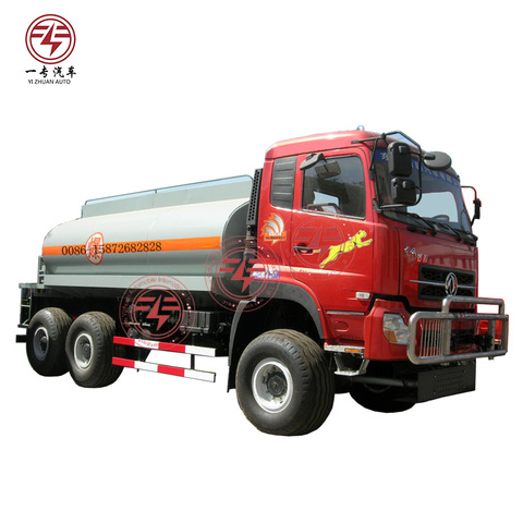 东风油罐车 6x6 越野车全地形车的沙漠