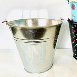 High quality factory Price cheap 1 liter to 15 liters Nature Galvanized metal bucket iron bucket