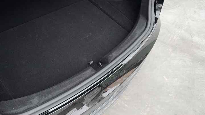 3D Carbon Fiber Rear Trunk Built-in Sill Guard Board for 2024 Tesla ...
