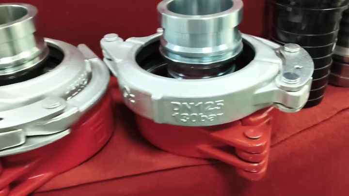 CLAMP in CARDLAND 　セット　5 Putzmeister Concrete Pump Zx Pipe Clamp 5inch 6inch | Hose Clamp
